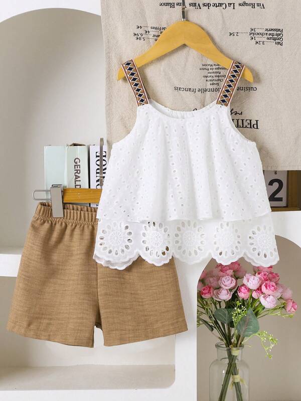 Conjunto de 2 piezas para jóvenes niñas, con camiseta de tirantes con encaje calado y pantalones cortos casuales en estilo bohemio, perfecto para salidas de verano, fiestas y uso diario