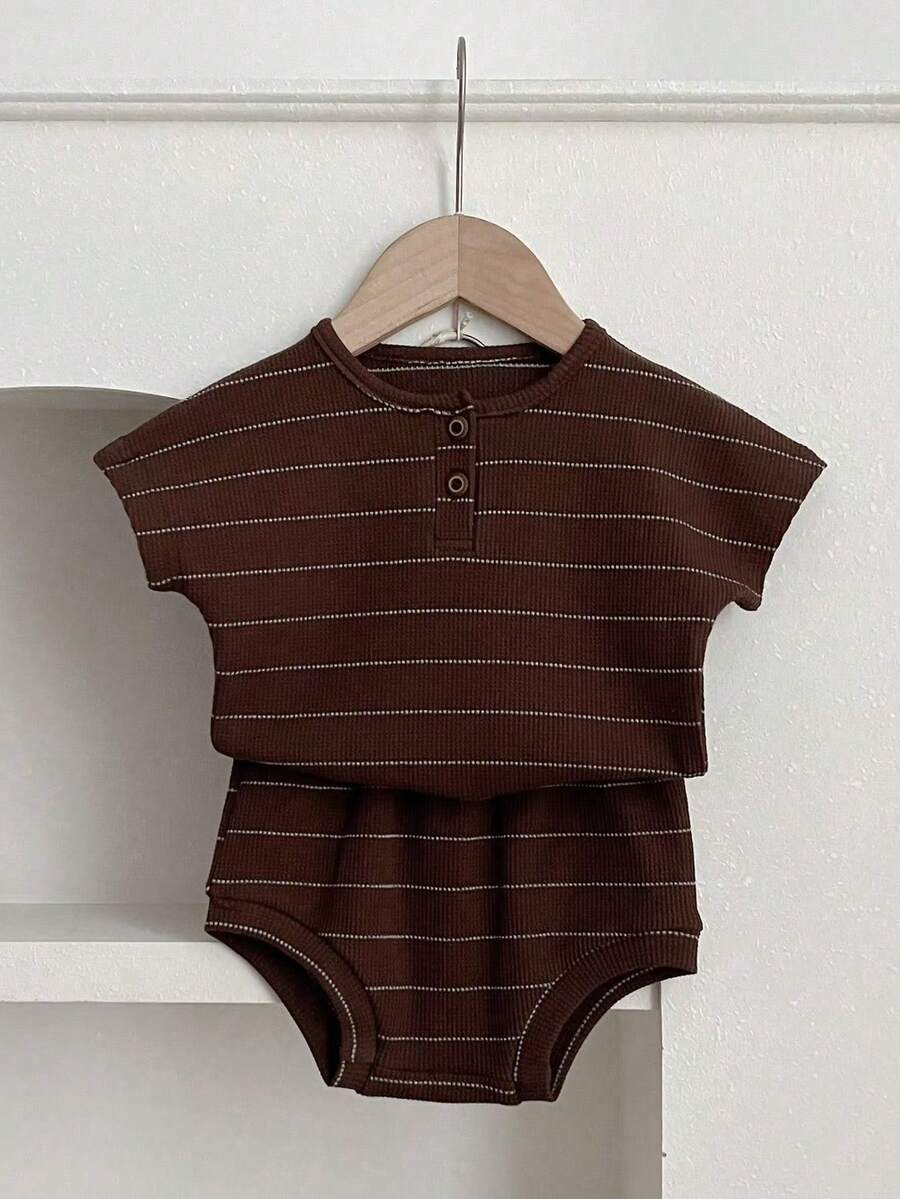 2pcs/Set Young Boy Striped Short Sleeve Top And Triangular Crotch Shorts, Spring/Summer - Brown - View 1