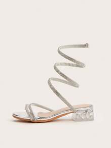 1 par de sandalias de tacón ancho con diseño de hebilla y adornos de cristal para niñas y niños pequeños, color plateado, versátiles para primavera, verano y otoño.