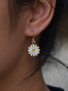 1pair Delicate Yellow Daisy Flower Shaped Earrings For Women, Engagement/Wedding Ear Jewelry, Perfect Gift For Sisters/Mothers Valentines,Mom,Mother,Mother's Day,Gift