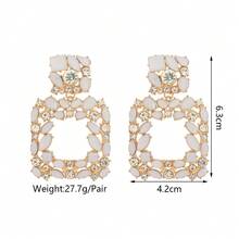1pair Classic Square Hollow Crystal Stud Earrings, Suitable For Women Holiday Party And Daily Wear