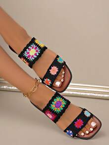 New Plus Size Women Square Toe Flat Sandals, Retro Woven Floral Pattern Instep Strap, Comfortable House Slippers, Summer Outdoor Beach Holiday Style Ladies Sandals - Black - View 16