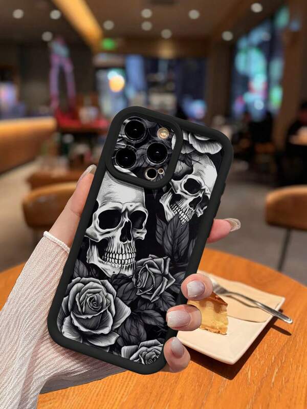 1 pieza Estuche de teléfono a prueba de golpes con diseño de calavera en negro mate y humo, con lentes de protección de orificios finos, compatible con Apple/Redmi/Infinix/Vivo