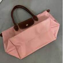 Dumpling Portable Nylon Shoulder Bag, Fashionable Makeup Clothing Storage For Girls, Large Capacity, Commuter Crossbody Bag - 藕粉色 - 查看 2