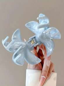 3pcs Women Chic Acrylic Gradient Large Flower Hair Claw, Elegant Casual Hairpin Clip Barrette For Bun, Updo, Vacation Outfit Hair Accessories Hair Clips Hair Jaw Clip Hair Clamps Hair Clutch Hair Catcher Clip