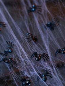 30pcs Realistic Spider Decorations, Suitable For Haunted House, Spider Web, Bar, Party, Pranks, Theme Party, Halloween, Christmas, Thanksgiving Gift
