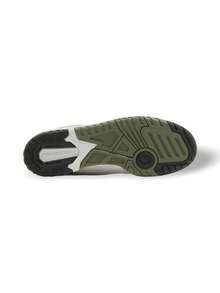 Giày thể thao nữ New Balance 550 màu trắng Dark Olivine nổi bật với thiết kế cổ thấp bằng da, độ êm ái thoải mái, khả năng đệm tốt và đế bền chắc, phù hợp cho phòng tập, trường học, đi bộ và phong cách thể thao hàng ngày. - Trắng/Xanh ô liu đậm/Đen - Xem 3