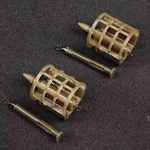2pcs Portable Feeders Cage Lightweight Fishing Feeder Cage