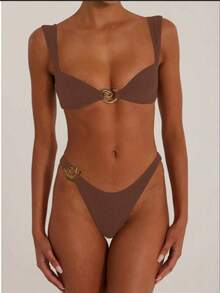 纯色金属环装饰比基尼沙滩泳衣套装