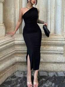 Elegant Party Cocktail Dress With Slit, Slim-Fitting, Asymmetric Neck Design, Spring/Summer