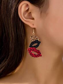 Une paire de boucles d'oreilles élégantes et sexy bohème avec des lèvres dorées en forme de dopamine et de Maillard, imprimé léopard avec un nœud, légères, élégantes, hypoallergéniques, convenant pour tous les jours, les fêtes, en cadeau, Fête des Mères (sans cartes incluses)