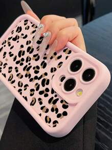 Una funda para teléfono con estampado de leopardo salvaje, de cobertura completa, antideslizante y a prueba de golpes, funda protectora suave de TPU adecuada para Apple