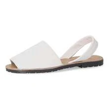 Vanessa Calzados Women Flat Sandals - White - View 5