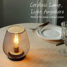 1PC Metal (Iron) Cage Table Lamp, Battery Powered (Batteries Not Included), LED Edison Style Bulb For Bedroom, Home, Wedding, Party, Patio, Indoor, Outdoor, Valentine's Day Ambiance Decoration Table Lamp, Novelty Night Lights