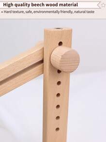 1 قطعة إطار تطريز خشبي بلوط عالي الجودة لون بيج، إطار تطريز دوار متعدد الوظائف مع تصميم مشبك واسع، سهل التركيب والاستخدام، مناسب للمطرزين المبتدئين والبالغين، يأتي مع 1 إطار تطريز