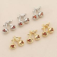3 pièces d'accessoires semi-finis en DIY faits à la main : pendentif cerise de petite taille, plaqué cuivre 18 carats avec zircone rouge. Utilisables pour fabriquer des boucles d'oreilles, colliers et pendentifs