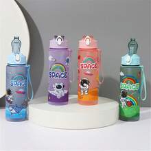 1 Stück kreative personalisierte Muster Isolierbecher; sehr attraktive Cartoon Plastiktasse mit tragbarem Henkel und Strohhalm Sport Wasserflasche