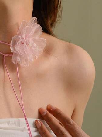 1 szt. Słodki dziewczęcy różowy koronkowy kwiat długi naszyjnik z wiązaniem