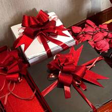 20pcs/Set Shimmery Red Streamers, Plastic Material, Suitable For Wedding Car Decoration, Engagement Dowry, Christmas, Valentine's Day, Mother's Day And Birthday Party Decoration, Gift Box Packaging