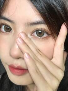 Sweet Green Color Contact Lenses, 14.5mm Diameter, Suitable For Fashionable Women