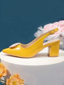 2025 Spring/Autumn New Pearl Buckle Decor Pointed Toe Mary Jane Flats For Women, Fashionable