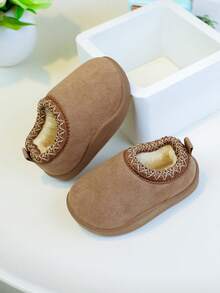 1 双幼儿时尚平底靴，纯色，可爱，一脚蹬，舒适软底，保暖，适合男婴和女婴（尺码偏小，建议订购大一码） - 棕色 - 查看 1