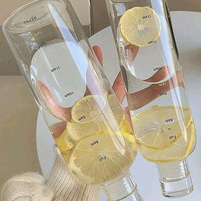 1个500毫升/750毫升塑料运动水瓶，大容量，防漏，带时间标记，创意防摔