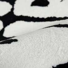 1pc Black & White "Chill Vibes" Letter Print Round Rug, Fine Yarn Faux Wool Texture, Rubber Non-Slip Backing, Suitable For Indoor, Bedroom, Bedside, Living Room, Office Decor, Soft & Comfortable, Fashionable Home Decor, Exquisite Gift, Holiday Decoration, Machine Washable
