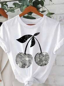 大码女式休闲！樱桃印花 T 恤，圆领短袖上衣，四季皆宜，银色卡通图案 T 恤