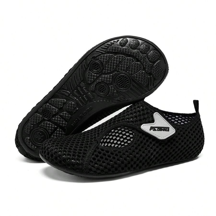 New Women's Water Shoes; Beach Shoes, Quick-Dry Wading Shoes, Sandals, Outdoor Swimming Shoes, Diving Shoes, Non-Slip Lightweight Water Shoes; Women's Wading Shoes - Black - View 1