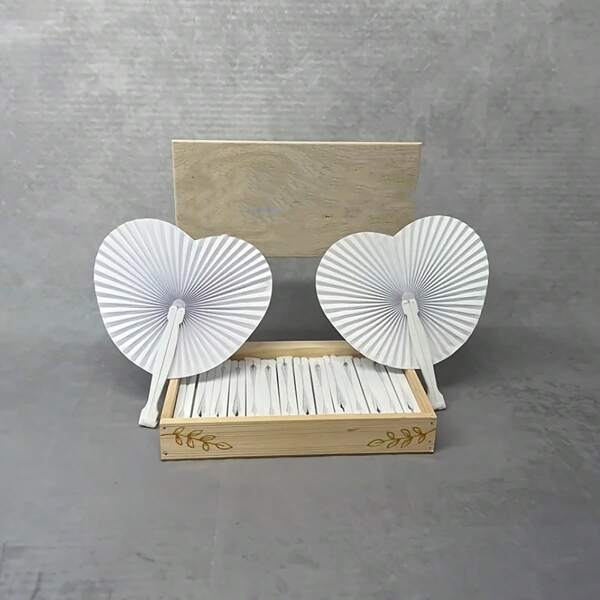 1/10 stuks elegante hartvormige origami-waaiers, witte papieren bruiloftsdecoraties, ronde opvouwbare handwaaiers voor recepties, ceremonies, bruidsfeesten, draagbare en opvouwbare decoratie, kleine waaier