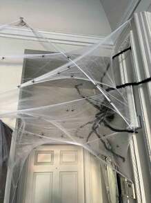 1 Set Halloween Decoration Plush Long Leg Red Lips Black Spider + Fake Spider Web Decor, Festival Atmosphere Decoration Spider Web Cotton Fake Big Spider Bar Home Outdoor Horror Scene Layout Props