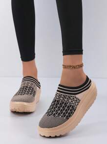 Zapatillas de suela gruesa con diseño juvenil de color contrastante y sin cordones - Zapatos de malla transpirable antideslizantes, adecuados para trotar y caminar al aire libre