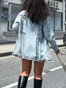 Chaqueta de mezclilla desgastada con botones delanteros con cuentas de perla - Lavado ligero - Ver 6