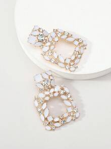 1pair Classic Square Hollow Crystal Stud Earrings, Suitable For Women Holiday Party And Daily Wear