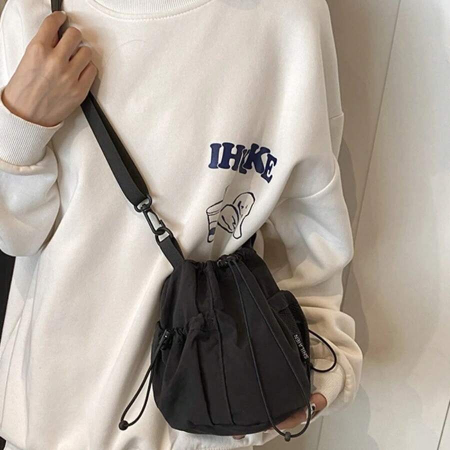 European And American Ins Style Water-Repellent Nylon Cloth Bag For Women New Simple Versatile Bucket Bag Fashion Niche Handbags