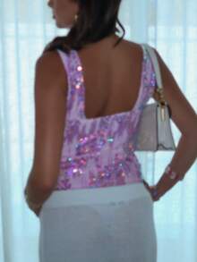 Women Y2k Sequin Tank Tops Sparkly Deep V Neck Sleeveless Backless Crop Cami Tops Slim Fit Vest Shirt Going Out Tops Casual Summer Club Party Streetwear Aesthetic Clothes - Màu tím - Xem 3