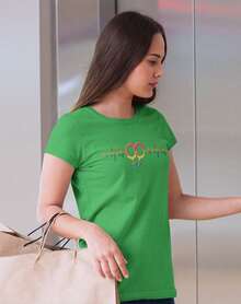 Playera de Mujer 1 Pza con Estampado LGBT+ Lesbiana Electro Gay Pride | Playera entallada y fabricada con 100% Algodón | Pega Vinilo - Verde - Ver 1