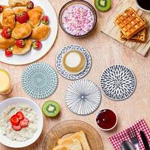 6 件木制杯垫 - 装饰性桌面保护，适合圣诞节、万圣节、感恩节和父亲节 - 理想的乔迁礼物和家居装饰，直径 3.85 英寸 - 彩色 - 查看 6