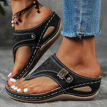 Retro Minimalist Women's Flip Flops - Soft Synthetic Cover Upper, Thick Anti-Slip EVA/PVC Sole, Breathable Toe Holes, Lightweight Chunky Heel Slip-On Strappy Sandals For Casual Summer Wear, Decorative Metal Accents, Synthetic Cover Footwear - 黑色 - 查看 3