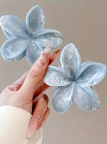 3pcs Women Chic Acrylic Gradient Large Flower Hair Claw, Elegant Casual Hairpin Clip Barrette For Bun, Updo, Vacation Outfit Hair Accessories Hair Clips Hair Jaw Clip Hair Clamps Hair Clutch Hair Catcher Clip