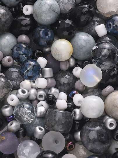 beadia 30-90克/包，3-12毫米混合黑色玻璃珠，适用于DIY珠宝制作、项链和手链工艺品，女性手工材料