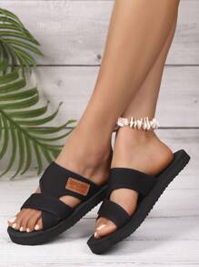 Nuevas sandalias planas de mujer para el verano 2025, zapatillas de moda tipo slip-on, zapatos planos elegantes, sandalias de plataforma, sandalias de tacón alto