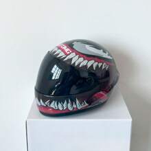Motorcycle Stylish Mini Sturdy Simulation Helmet Motorcycle Travel Rear Seat Decoration Small Helmet Model (The Sun Visor Is A Plastic Product That Is Visible, The Sun Visor Screw Style Is Random, And There May Be Minor Scratches On The Surface, Which Is A Normal Phenomenon And Does Not Affect The Appearance And Use)
