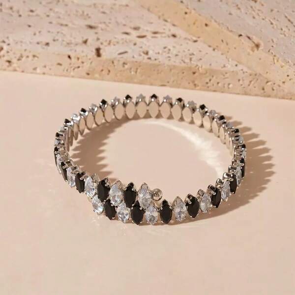 1pc Fashion Adjustable Black & White Zirconia Bracelet, Suitable For Daily Wear