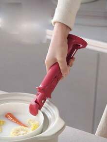 2-In-1 Heat Resistant Tongs Gripper For Hot Bowls, Kitchen Grabber Clip For Plates And Pots, Non-Slip Dish Lifting Tool, 1 Pcs - Red - View 5