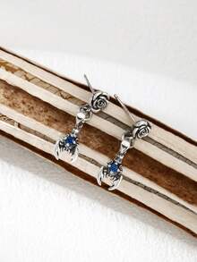 1 Par de Pendientes de Plata de Ley 925 con Flores de Rosa y Escorpión Incrustados de Cristales Vintage, Adecuados para Uso Diario de Mujeres