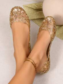 女士水晶果冻平底凉鞋，包头，镂空，透气软底，沙滩休闲轻便百搭夏季凉鞋