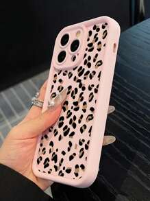 Una funda para teléfono con estampado de leopardo salvaje, de cobertura completa, antideslizante y a prueba de golpes, funda protectora suave de TPU adecuada para Apple