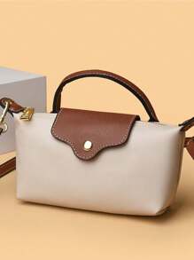 متعدد الألوان